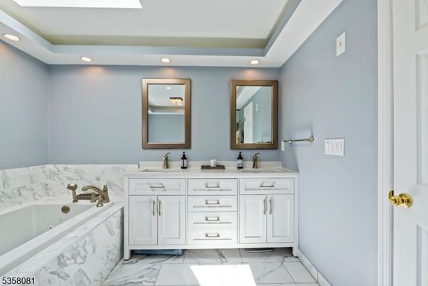 Bathroom, Dual Sink Vanities, Interior, Marble, Recessed Lighting
