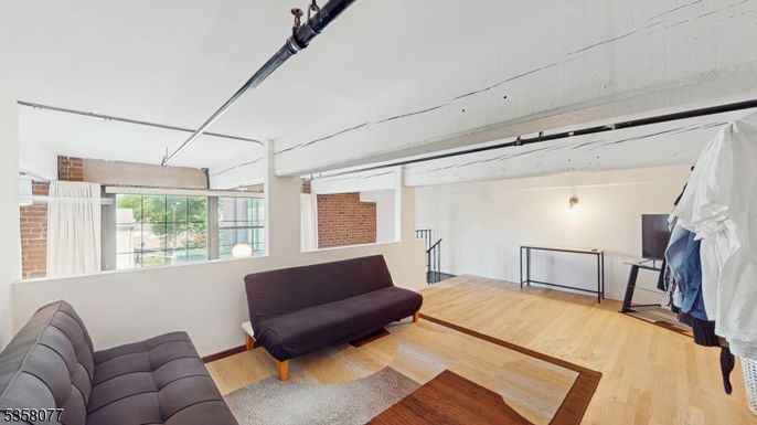 Interior, Pendant Lights, Wood Texture Flooring