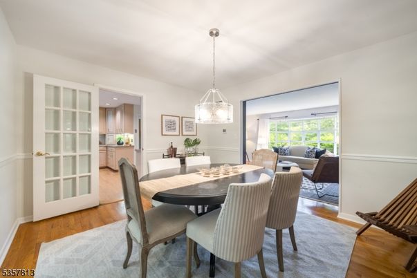 Dining room, Interior, Kitchen, Living room, Pendant Lights, Wood Texture Flooring