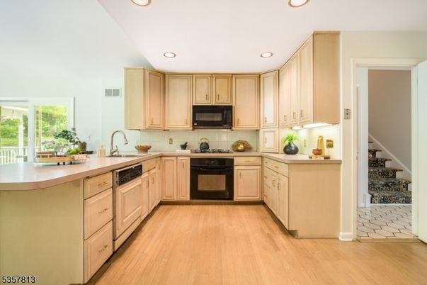 Interior, Kitchen, Recessed Lighting, Wood Texture Flooring