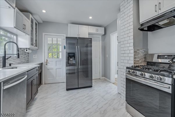 Interior, Kitchen, Marble, Recessed Lighting, Stainless Steel Appliances