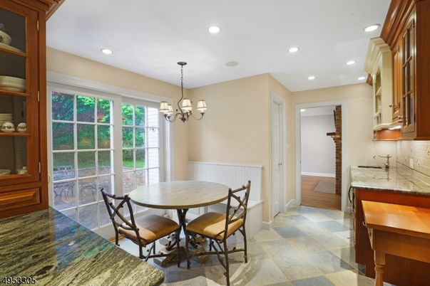Chandelier, Dining room, Interior, Recessed Lighting