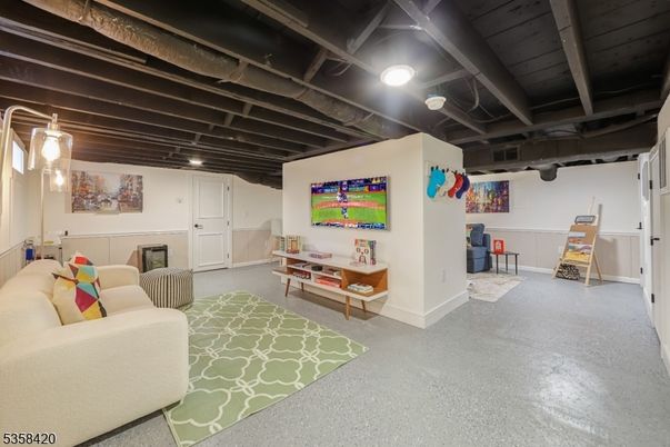 Interior, Living room, Pendant Lights