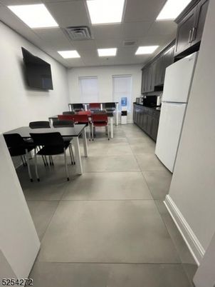 Dining room, Interior, Kitchen, Recessed Lighting