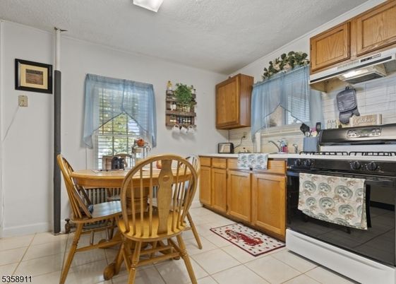 Dining room, Interior, Kitchen