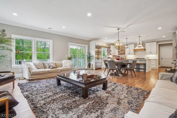 Dining room, Interior, Kitchen, Living room, Pendant Lights, Recessed Lighting, Wood Texture Flooring