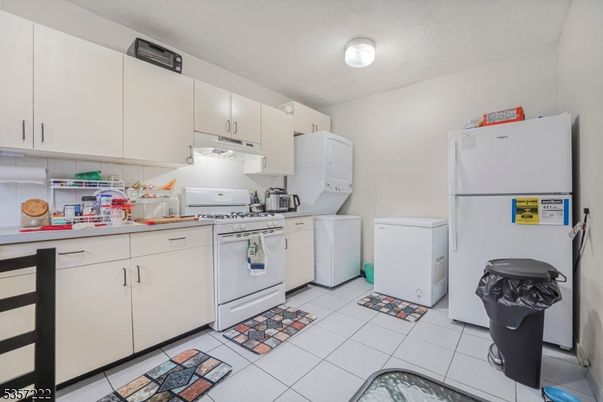 Interior, Kitchen, Washer