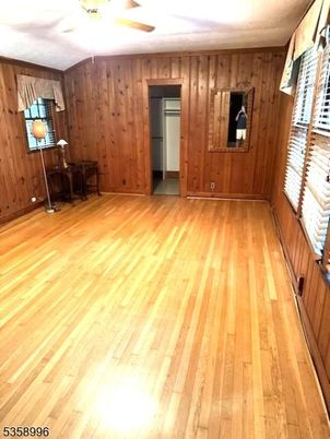 Empty room, Interior, Wood Texture Flooring, Wooden Walls