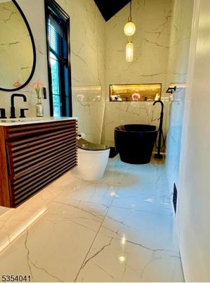 Bathroom, Free Standing Baths, Interior, Marble, Marble Walls, Pendant Lights