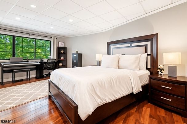 Bedroom, Home Office, Interior, Recessed Lighting, Wood Texture Flooring