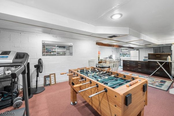 Fitness Equipment, Game Room, Interior, Recessed Lighting