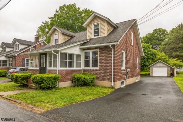 Detached Garage, Exterior, Facade, Brick Facade, Cape Cod