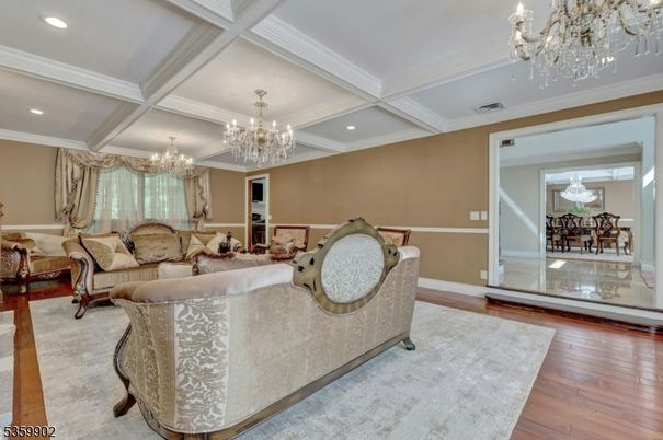 Chandelier, Dining room, Interior, Living room, Recessed Lighting, Wood Texture Flooring