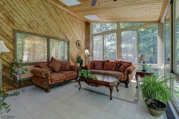 Interior, Living room, Sun Room, Wooden Ceilings, Wooden Walls