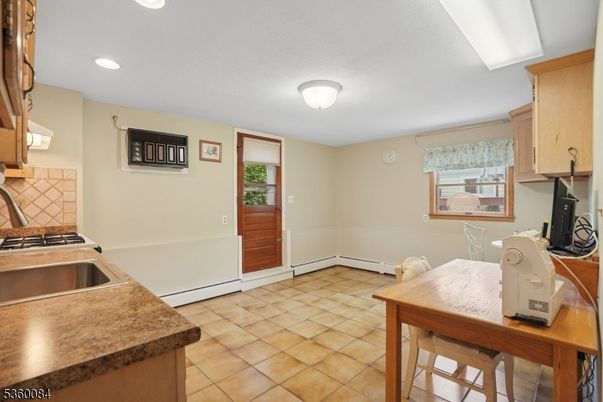 Dining room, Interior, Kitchen, Recessed Lighting