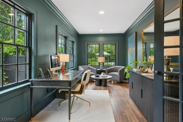 Home Office, Interior, Recessed Lighting, Wood Texture Flooring