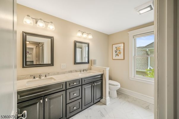 Bathroom, Dual Sink Vanities, Interior, Marble