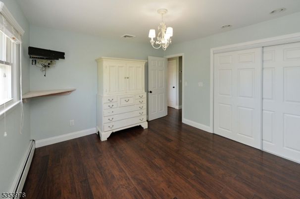 Chandelier, Empty room, Interior, Wood Texture Flooring