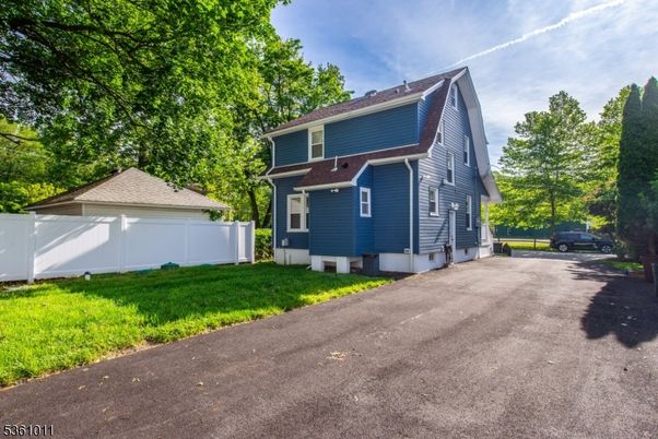 Backyard, Detached Garage, Exterior
