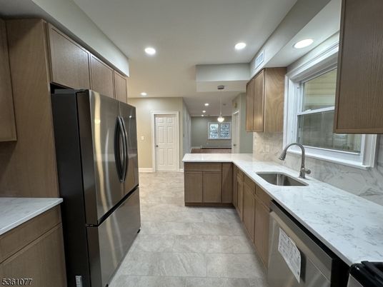 Interior, Kitchen, Pendant Lights, Recessed Lighting, Stainless Steel Appliances