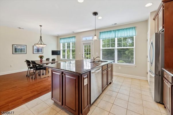Dining room, Interior, Kitchen, Pendant Lights, Recessed Lighting, Wood Texture Flooring