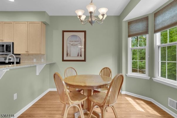 Chandelier, Dining room, Interior, Kitchen, Recessed Lighting, Wood Texture Flooring