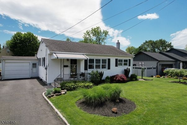 Backyard, Detached Garage, Exterior, Facade, Cape Cod