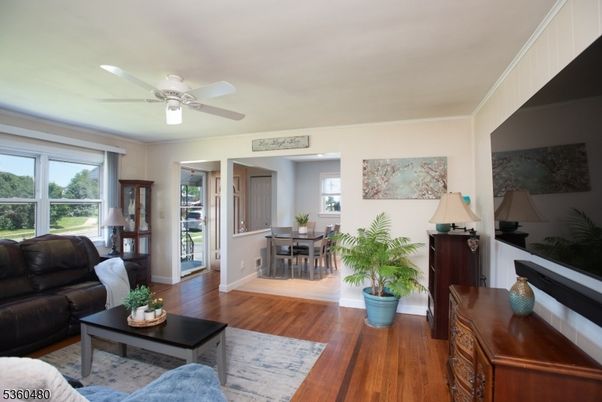 Dining room, Interior, Living room, Wood Texture Flooring