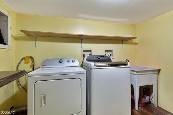 Interior, Washer