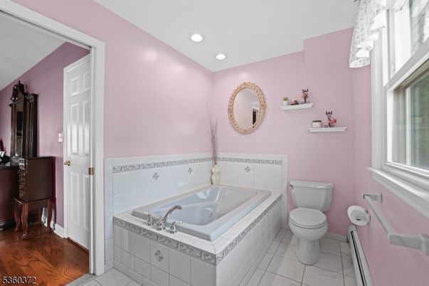 Bathroom, Interior, Recessed Lighting, Wood Texture Flooring