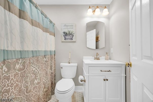 Bathroom, Interior