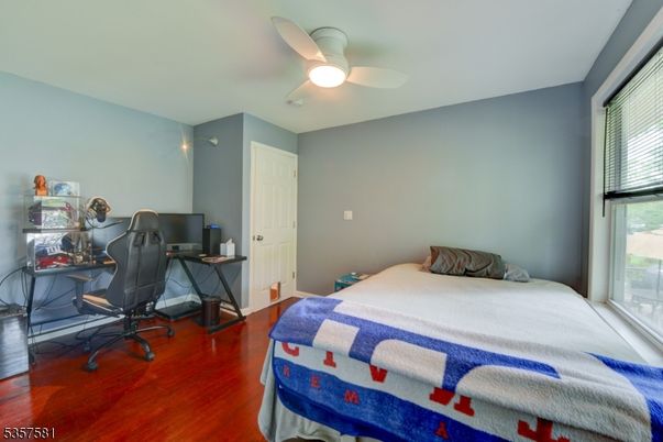 Bedroom, Home Office, Interior, Wood Texture Flooring