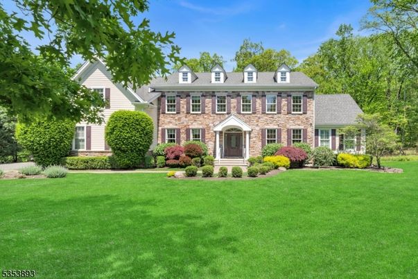 Backyard, Exterior, Facade, Brick Facade, Georgian