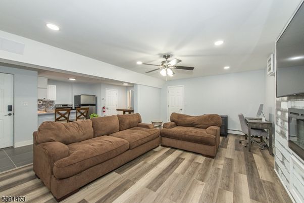 Dining room, Interior, Kitchen, Living room, Recessed Lighting, Wood Texture Flooring