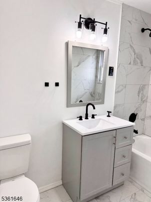 Bathroom, Interior, Marble, Marble Walls