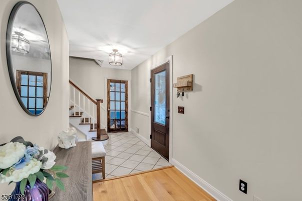 Chandelier, Interior, Wood Texture Flooring
