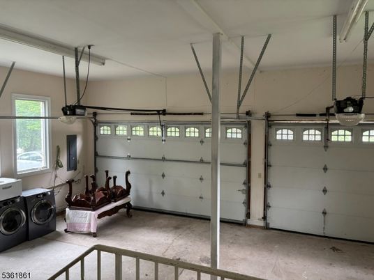 Garage, Interior, Washer