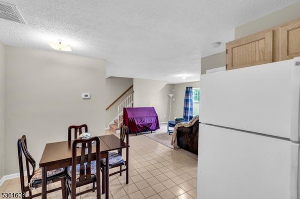 Dining room, Interior, Recessed Lighting