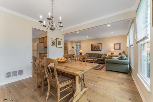 Chandelier, Dining room, Interior, Living room, Recessed Lighting, Wood Texture Flooring