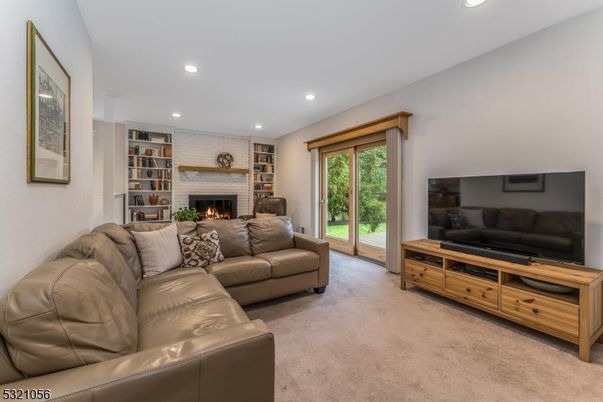 Fireplace, Interior, Living room, Recessed Lighting