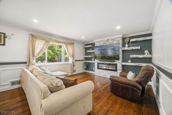 Fireplace, Interior, Living room, Recessed Lighting, Wood Texture Flooring