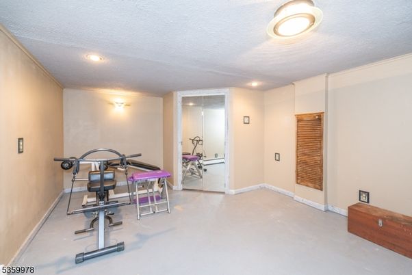 Fitness Equipment, Interior, Recessed Lighting