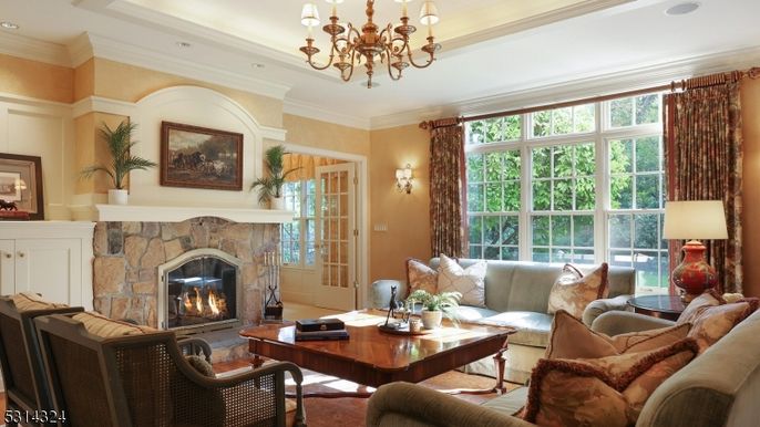 Chandelier, Fireplace, Interior, Living room, Recessed Lighting