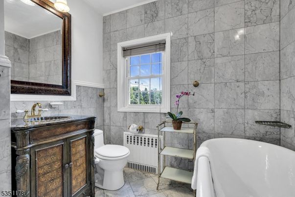 Bathroom, Interior, Marble, Marble Walls