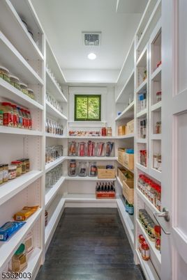 Interior, Recessed Lighting, Walk-in Closets, Wood Texture Flooring