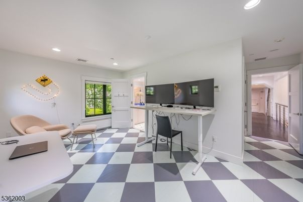 Home Office, Interior, Recessed Lighting, Wood Texture Flooring