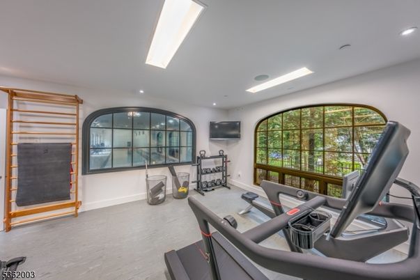 Fitness Equipment, Interior, Recessed Lighting