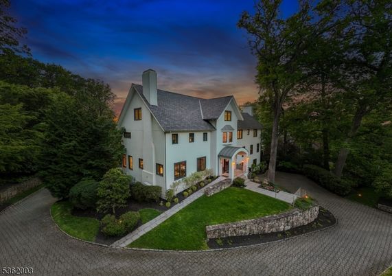 Backyard, Exterior, Facade, French Provincial