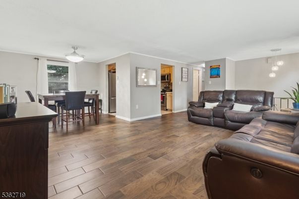 Dining room, Interior, Living room, Pendant Lights, Wood Texture Flooring