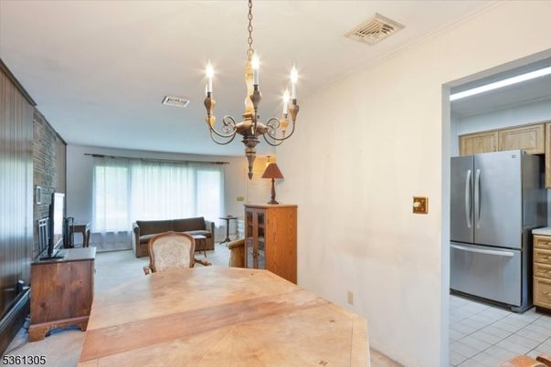 Chandelier, Dining room, Interior, Kitchen